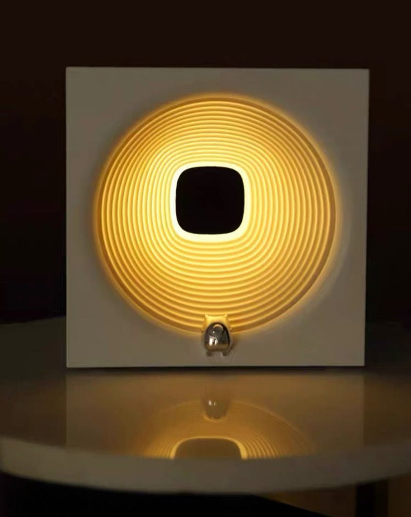 INSPECIAL HOME SLEEPING AID BESIDE LAMP 
