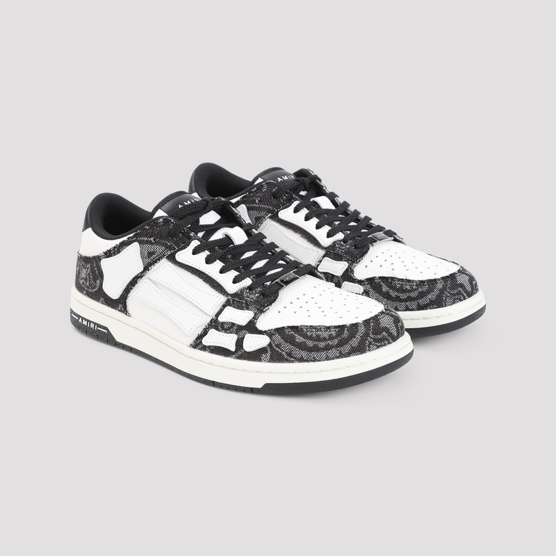 【AMIRI】Bandana Denim Skel Top ローカットスニーカー Amiri Bandana Denim Skeleton Top Low Sneaker in Burgundy | FWRD