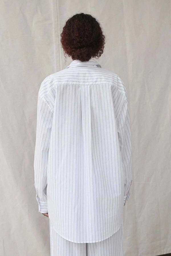 トップス baserange stripe shirt Baserange Ole Shirt - White/Blue Stripe | Garmentory