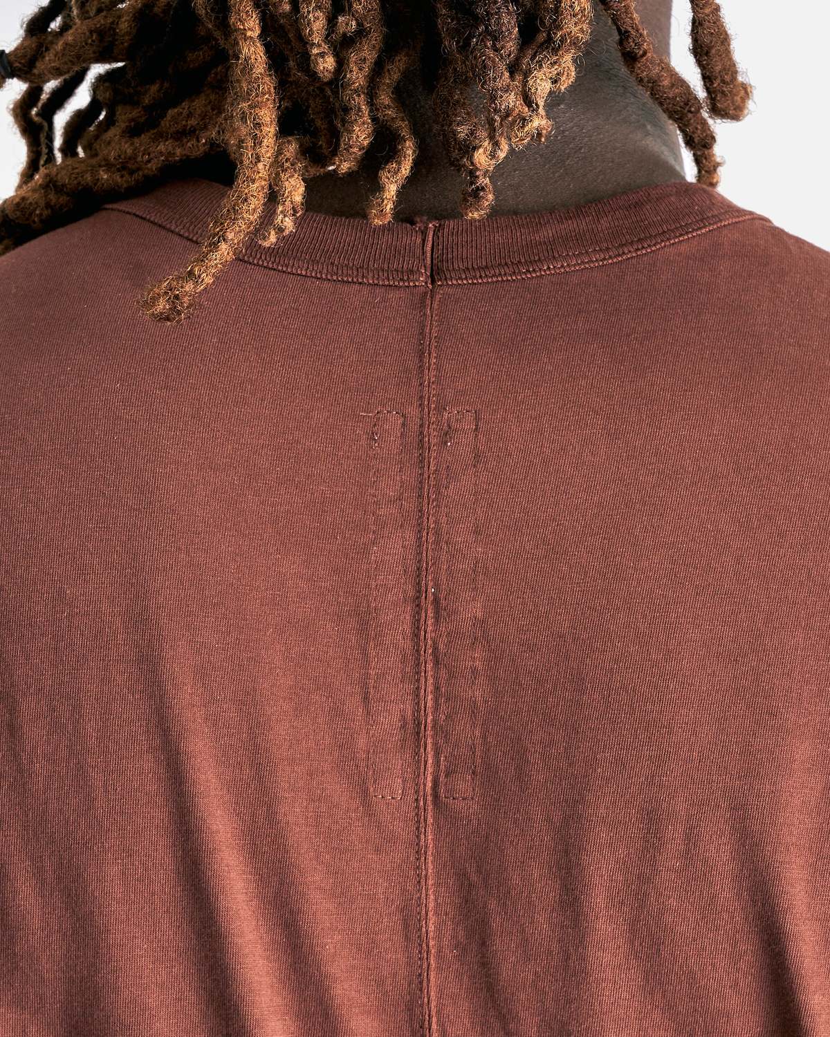【RICKOWENS】 要在庫確認 SHORT LEVEL T Rick Owens Short Level T - Throat | Garmentory