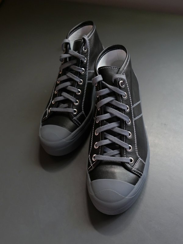 【関税込み】Sofie D'Hoore ブラック Feat スニーカー Sofie D'Hoore Fairway Sneakers in Black – Diamond Dream
