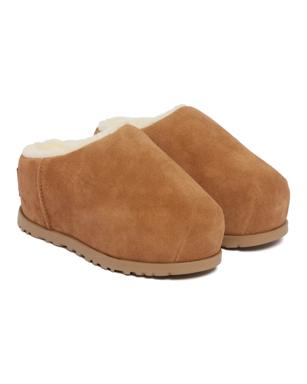 UGG W PUMPED SLIDE - CHESTNUT | Garmentory