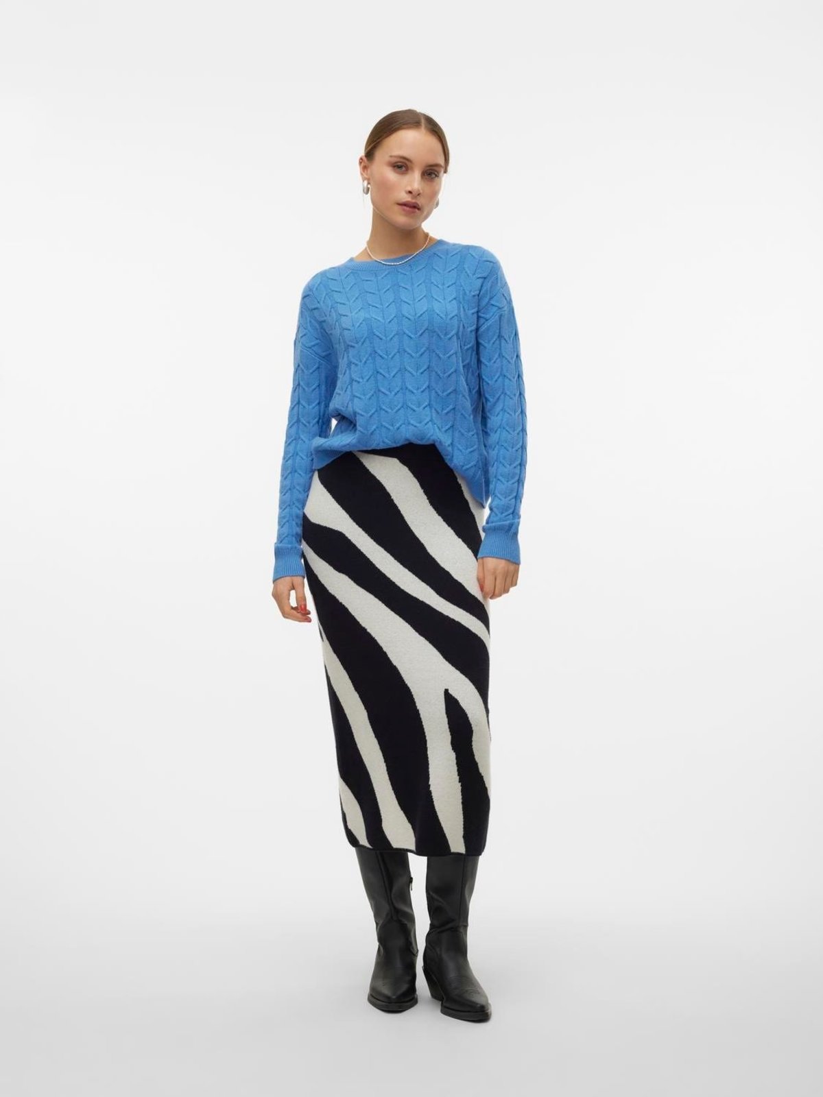 CHANCE & FATE NANCY KNITTED SKIRT - BLACK/WHITE - Image 4 of 6