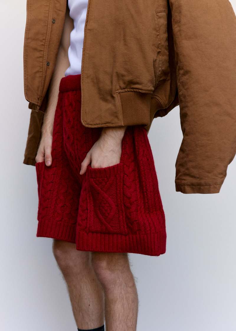【送料&関税込】J.W. Anderson Knitted Shorts JW ANDERSON Wool Cable Knit Shorts - Red | Garmentory