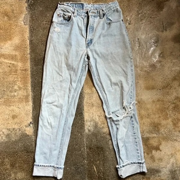 Vintage Levis denim jeans light wash