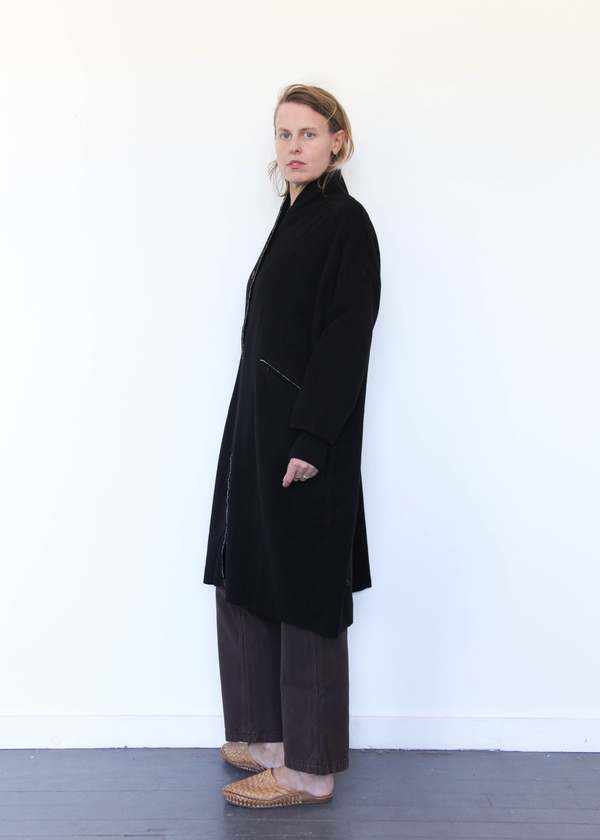 H+ HANNO WESSEL コート黒 H+ Hannoh Wessel Milena Coat - Black | Garmentory