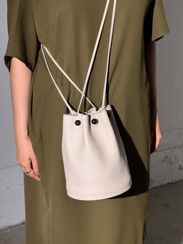 Dotlinesurface Drum Bag - Ivory