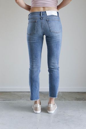 Frame Denim Le Boy Jeans with Gusset in Beaudry Frame Denim Le Boy Jeans with Gusset in Beaudry