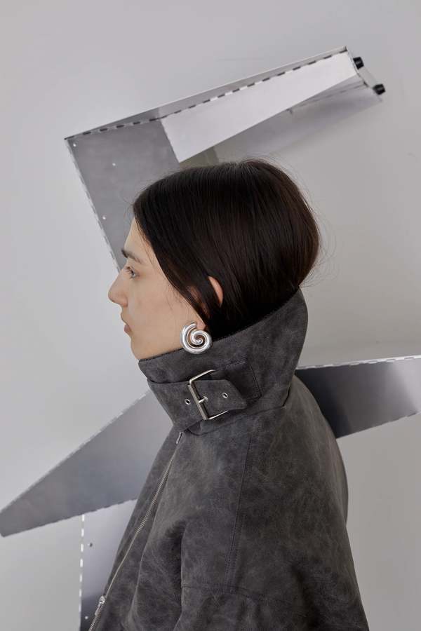 Nomia PUFFY SPIRAL HOOP EARRINGS