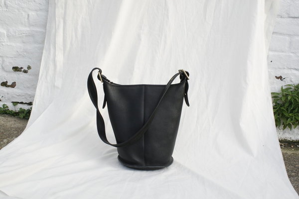 Vintage Black Coach Bucket Bag Vintage Black Coach Bucket Bag
