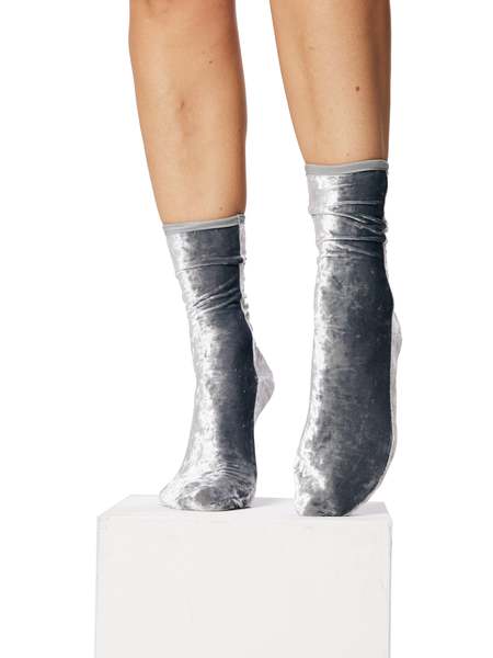 SIMONE WILD/シモーネ ワイルド　OVER KNEE SOCKS Simone Wild Lace Knee Socks - Navy | Garmentory