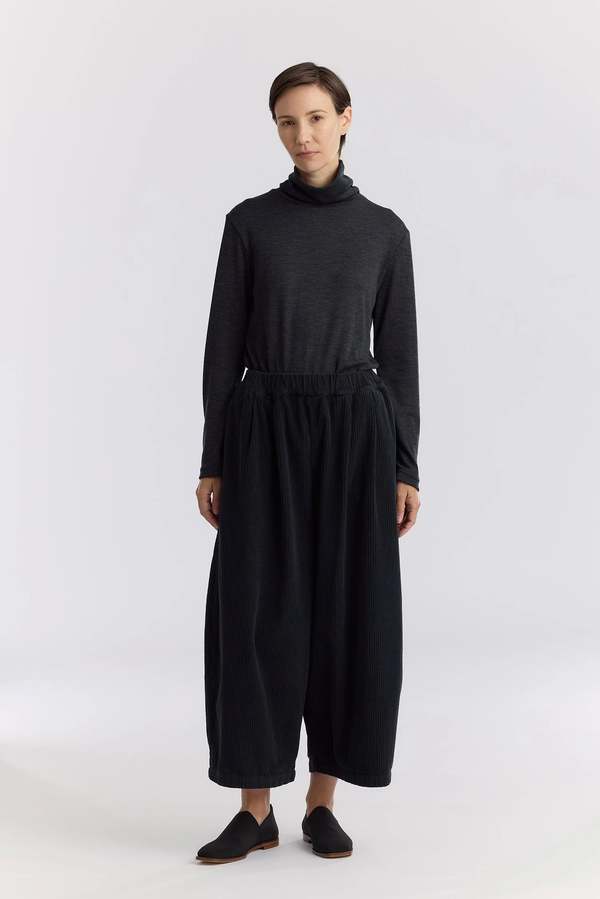 Black Crane Corduroy Wide Pants - Dark Grey
