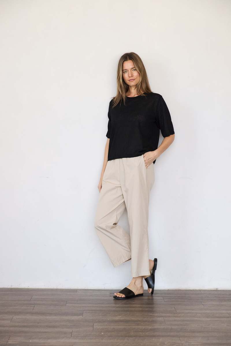 It Is Well L.A. Organic Cotton Poplin Crop Pant It Is Well L.A. Organic Cotton Poplin Crop Pant