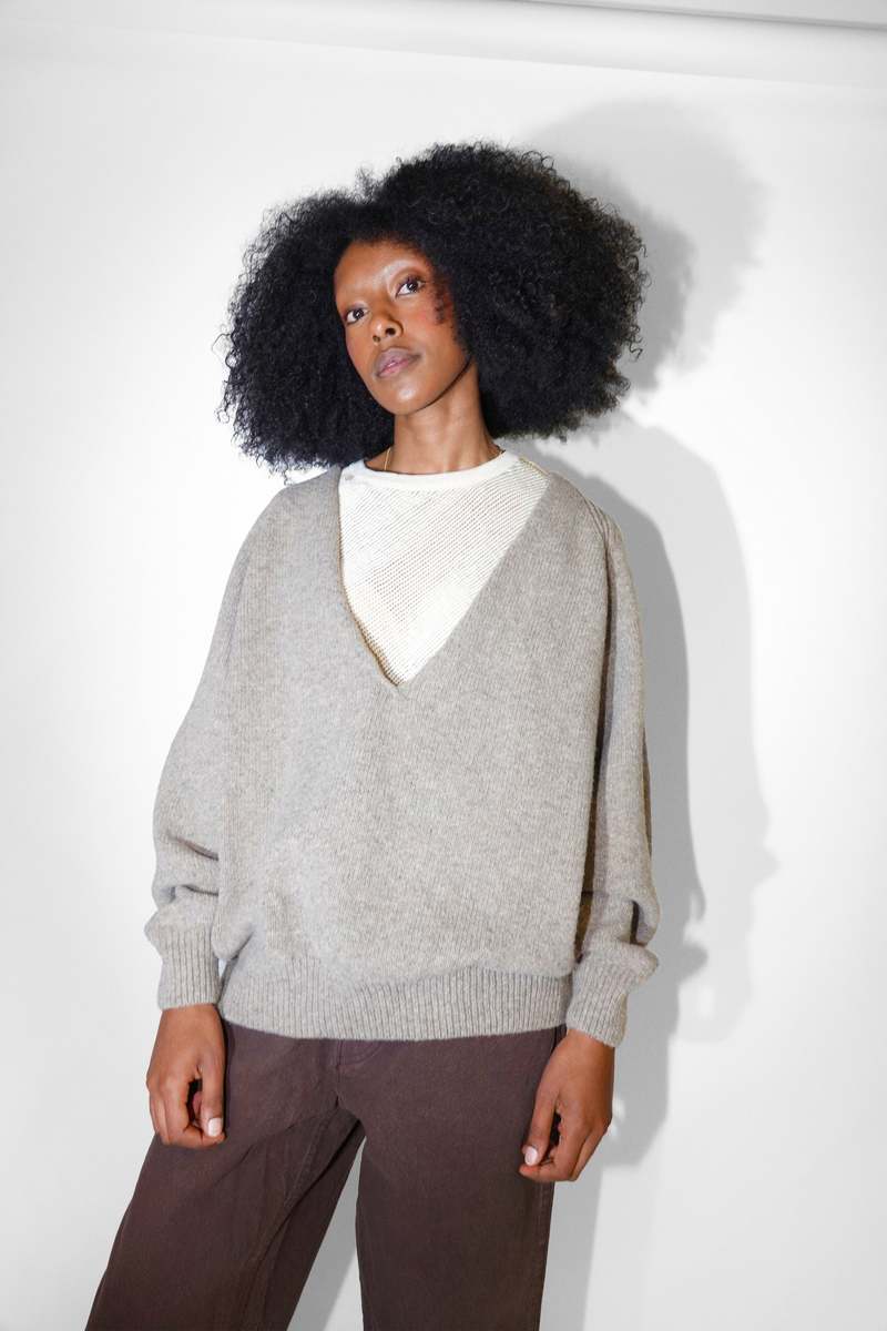 トップス baserange Soar V Neck Soar V Neck in Assortment | Recycled cashmere | en | Baserange