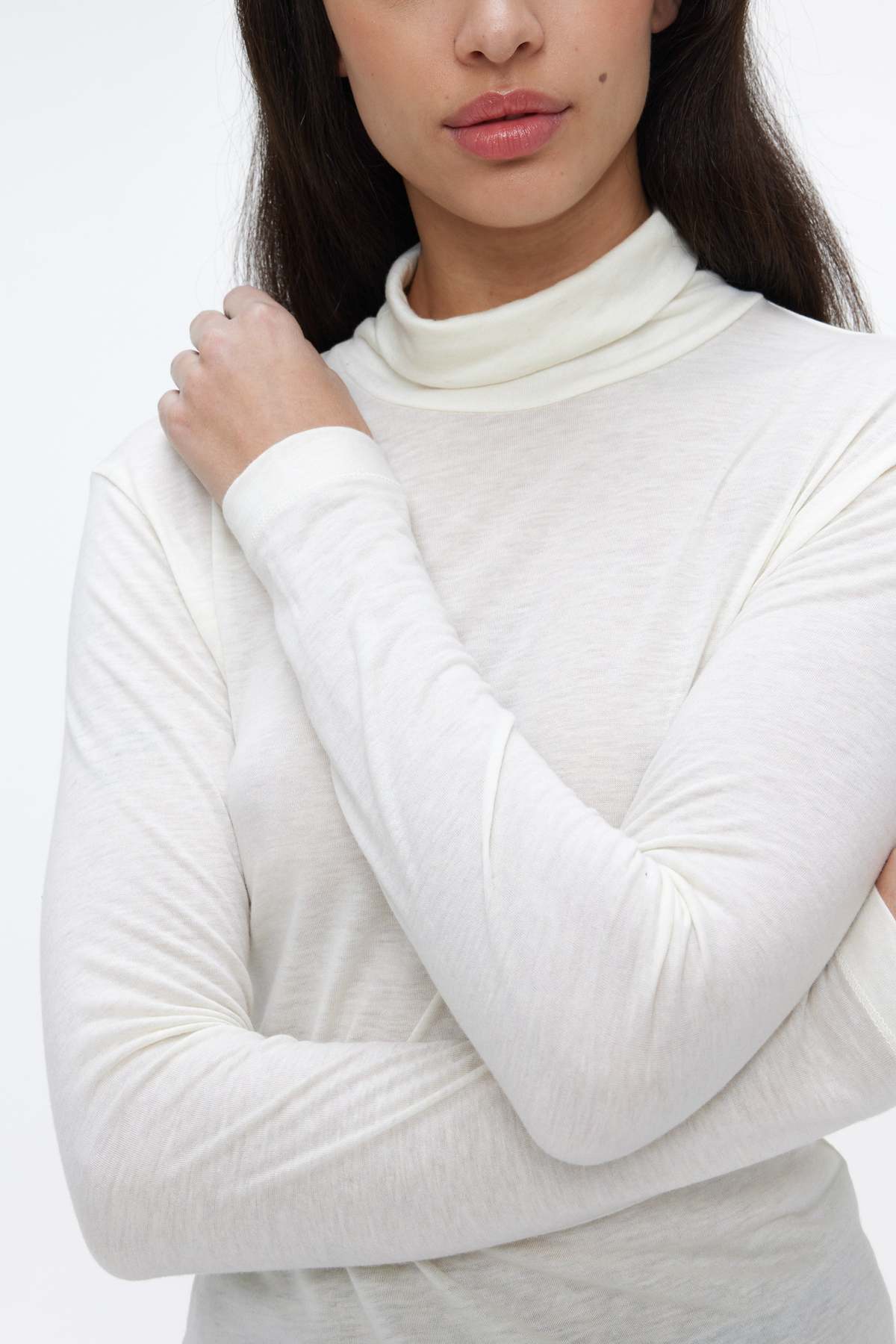 Vail off white Yours Truly Off White Veil main image 2
