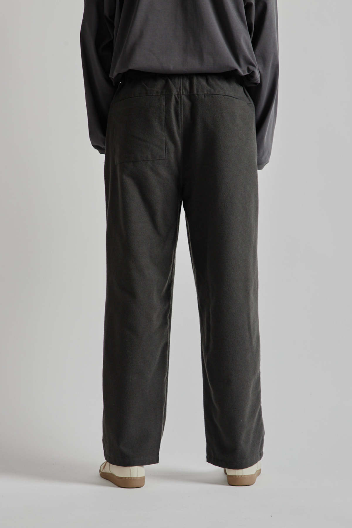 Still By Hand Wool Mix Easy Pants - Charcoal | Garmentory