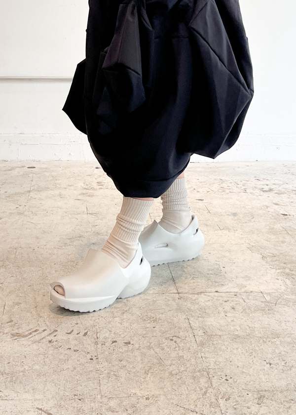 靴 grounds MOOPIE LEATHER SANDAL 28cm GRAY grounds Moopie Leather Sandal - Gray/Ice Gray | Garmentory