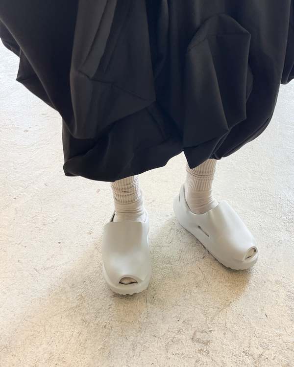 靴 grounds MOOPIE LEATHER SANDAL 28cm GRAY grounds Moopie Leather Sandal - Gray/Ice Gray | Garmentory