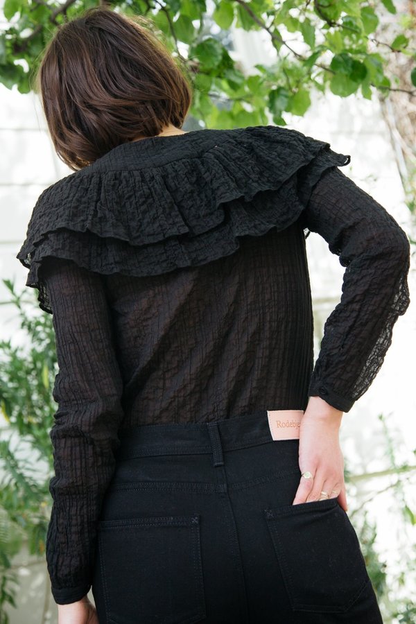 Intropia Ruffle Top - Black Intropia Ruffle Top - Black