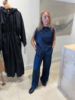 Baserange Clavo Top - Navy | Garmentory