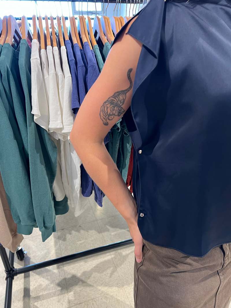 Baserange Clavo Top - Navy | Garmentory