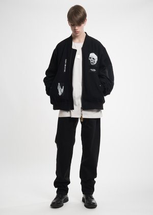Hyein Seo White Graphic L/S T-Shirt Hyein Seo White Graphic L/S T-Shirt