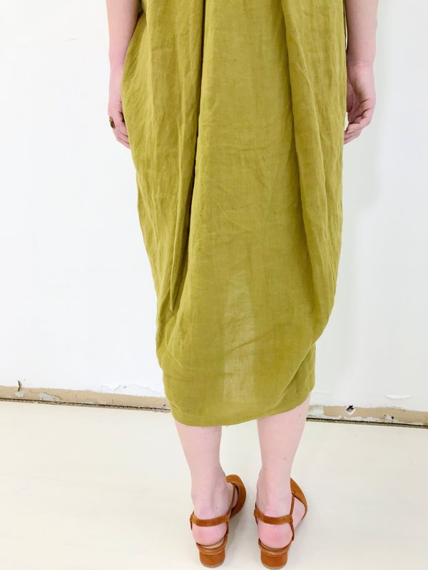 Black Crane Pleated Cocoon Dress Black Crane Pleated Cocoon Dress