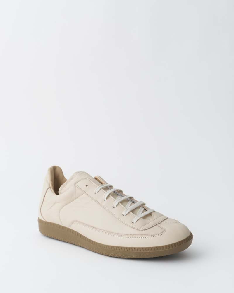 An Irrational Element Sculpture Leather Trainer - Off-White