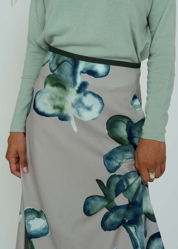 Odeeh Op Art Tree Skirt - Pale Silver