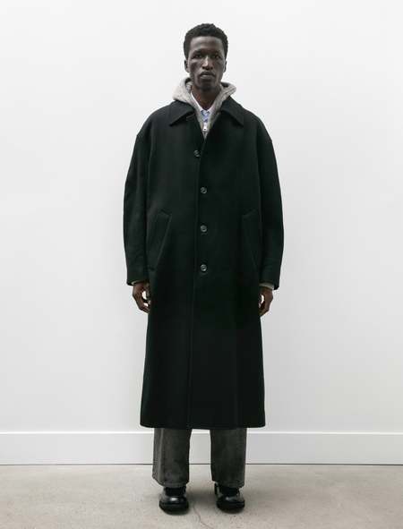 OUR LEGACY SCOOTA COAT BLACK DRAPE TECH