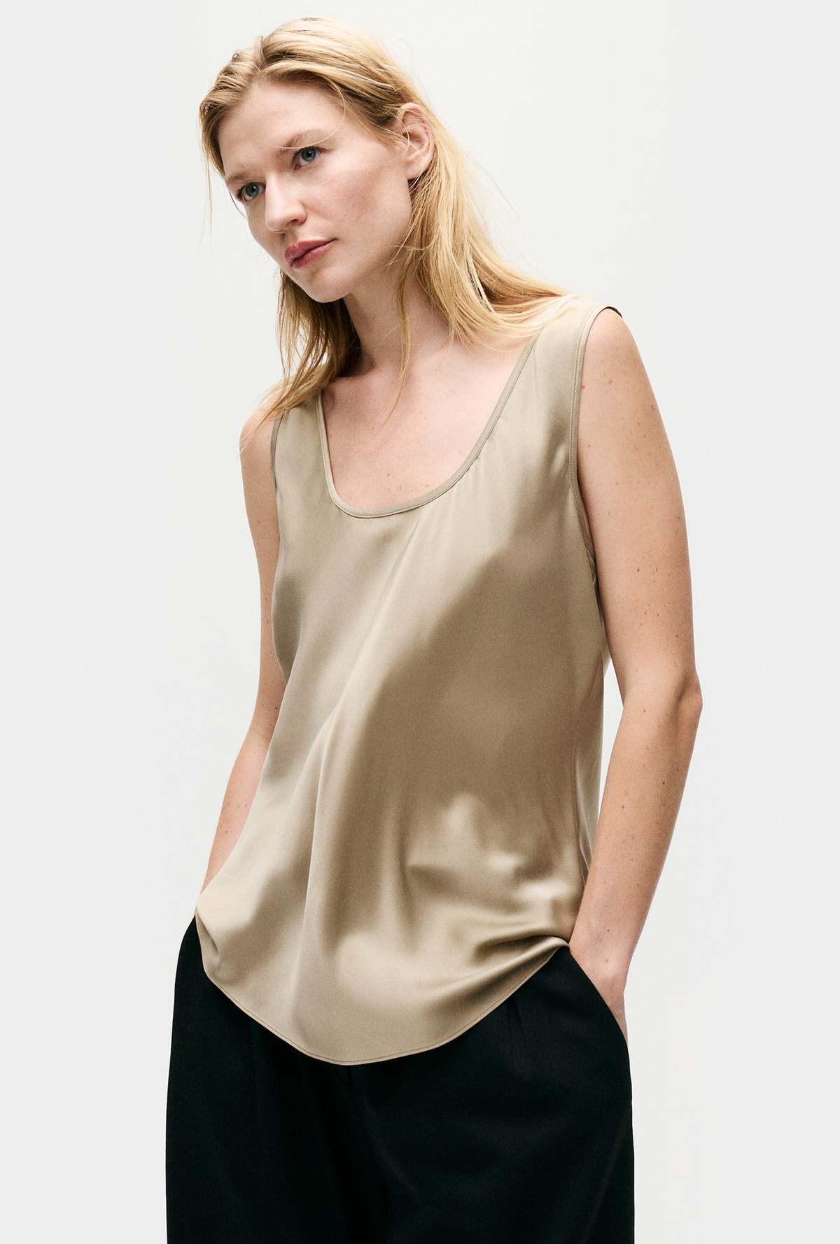 Silk Laundry SCOOP NECK TANK - GRAPHITE - Image 1 of 4