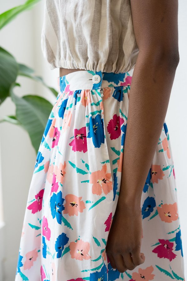 Vintage High Wasted Floral Print 70’S Skirt S Vintage High Wasted Floral Print 70’S Skirt S