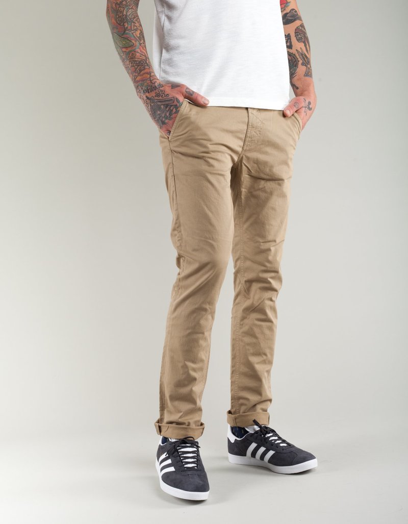 Nudie Slim Adam Chino Beige