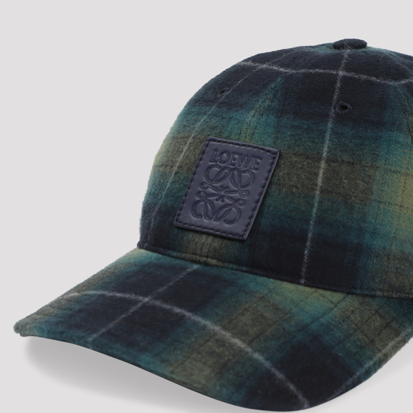 【完売必至】ロエベ■タータンチェック ロゴパッチ キャップ Loewe Patch Cap - Tartan Check Black/Green | Garmentory