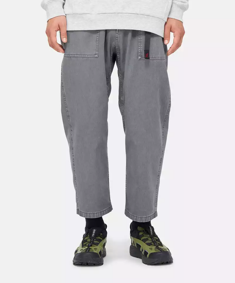 Gramicci×f/ce LOOSE TAPERED PANTS Gramicci F/CE x GRAMICCI LOOSE TAPERED PANT Black | BSTN Store