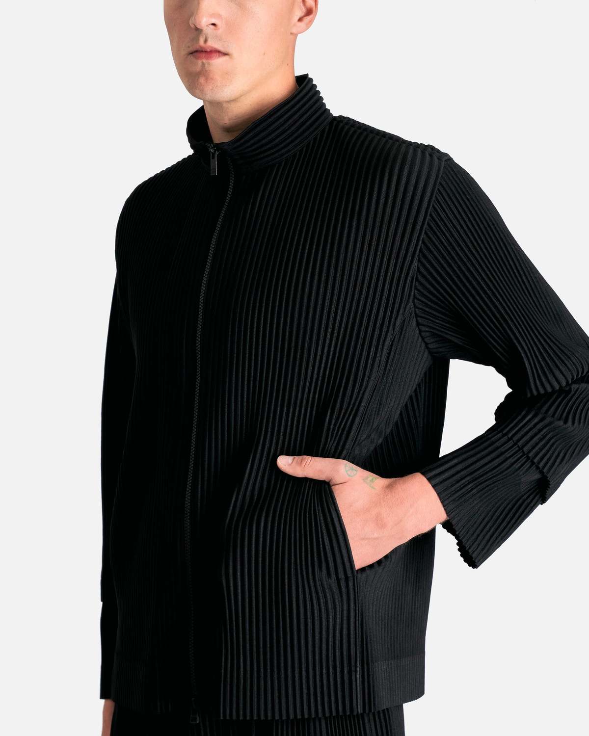 HOMME PLISSE ISSEY MIYAKE Cargo Jacket - Black/Black | Garmentory