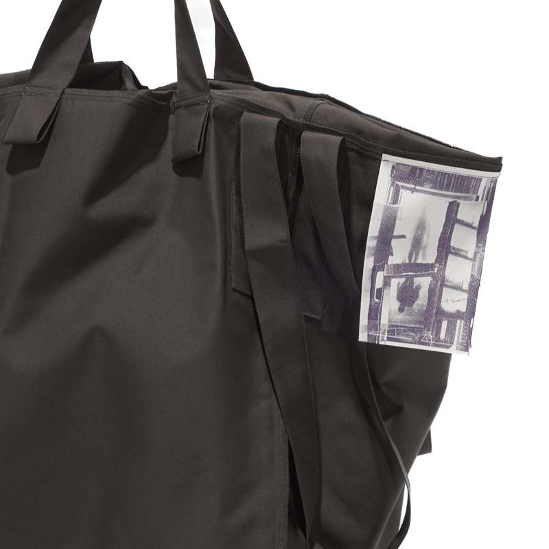 GR10K SOIL SACK bag - DARK SOIL GRAY | Garmentory