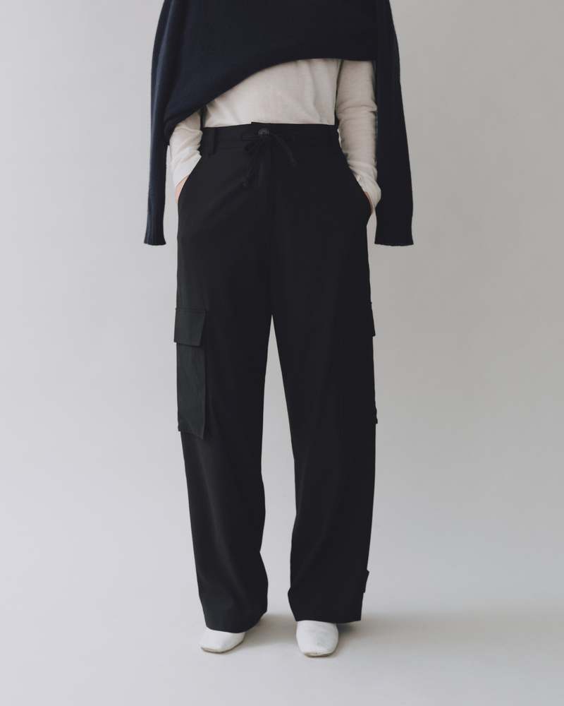 MIJEONG PARK　ELASTICATED CARGO PANTS ELASTICATED CARGO PANTS - BLACK — MIJEONG PARK - LA based