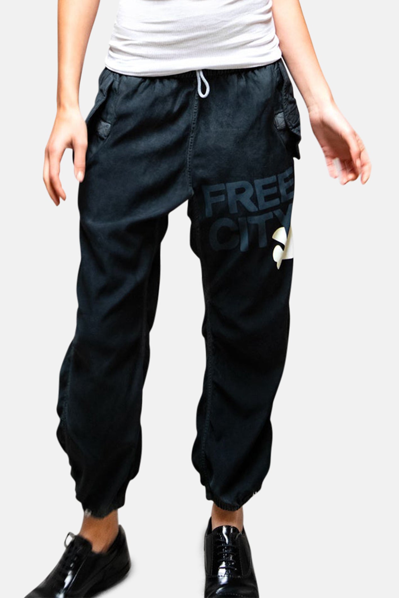 FREECITY LARGE Flap/Snap Matte/Satin Airjump Pant - Superblack 