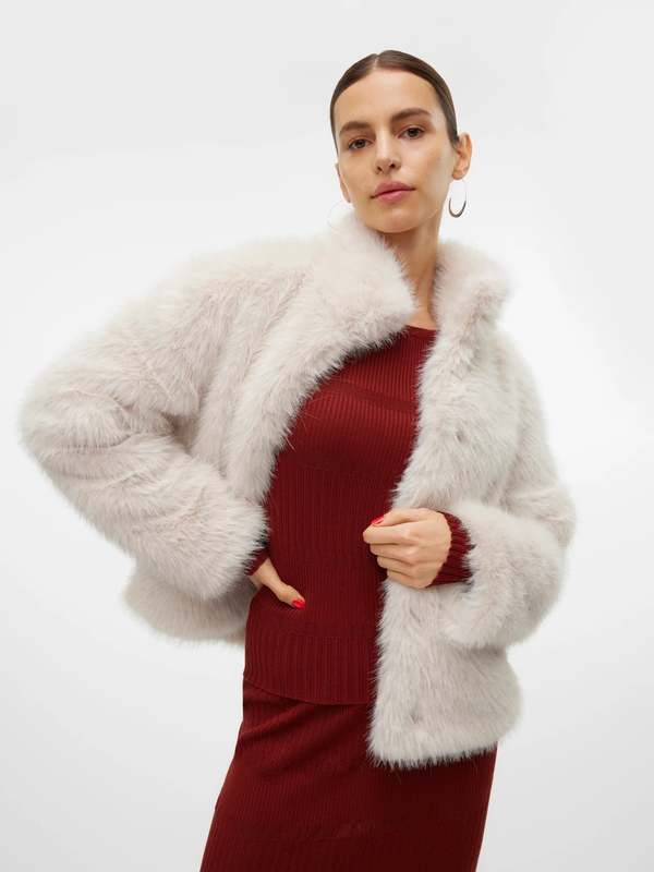 VERO MODA Monroe Fur Jacket Birch on Garmentory