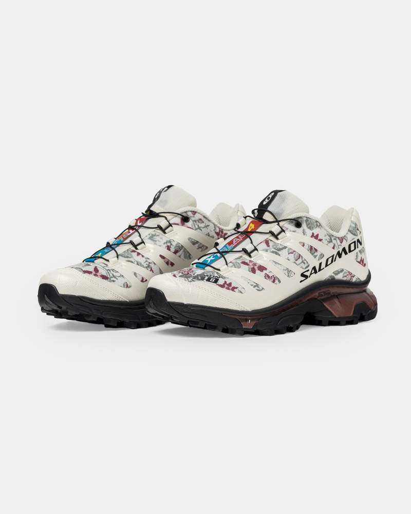 SALOMON★XT-4 OG NEEDLEPOINT★VANILLA ICE/BLACK/NOCTURNE SALOMON XT 4 OG NEEDLEPOINT Sneakers - Vanilla Ice/Black
