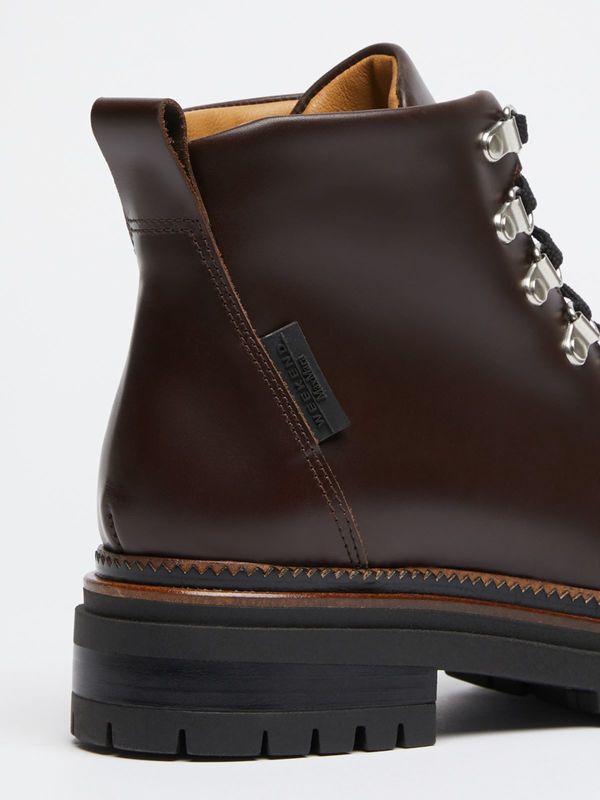 Weekend Max Mara LEATHER ANKLE BOOTS - BROWN
