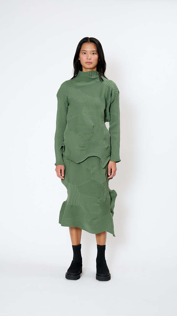 Issey Miyake Kone Kone Top - Misty Green | Garmentory