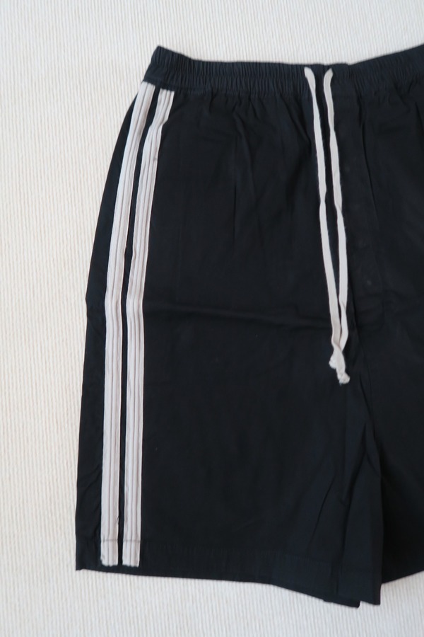 Rick Owens Big Shorts - Black | Garmentory