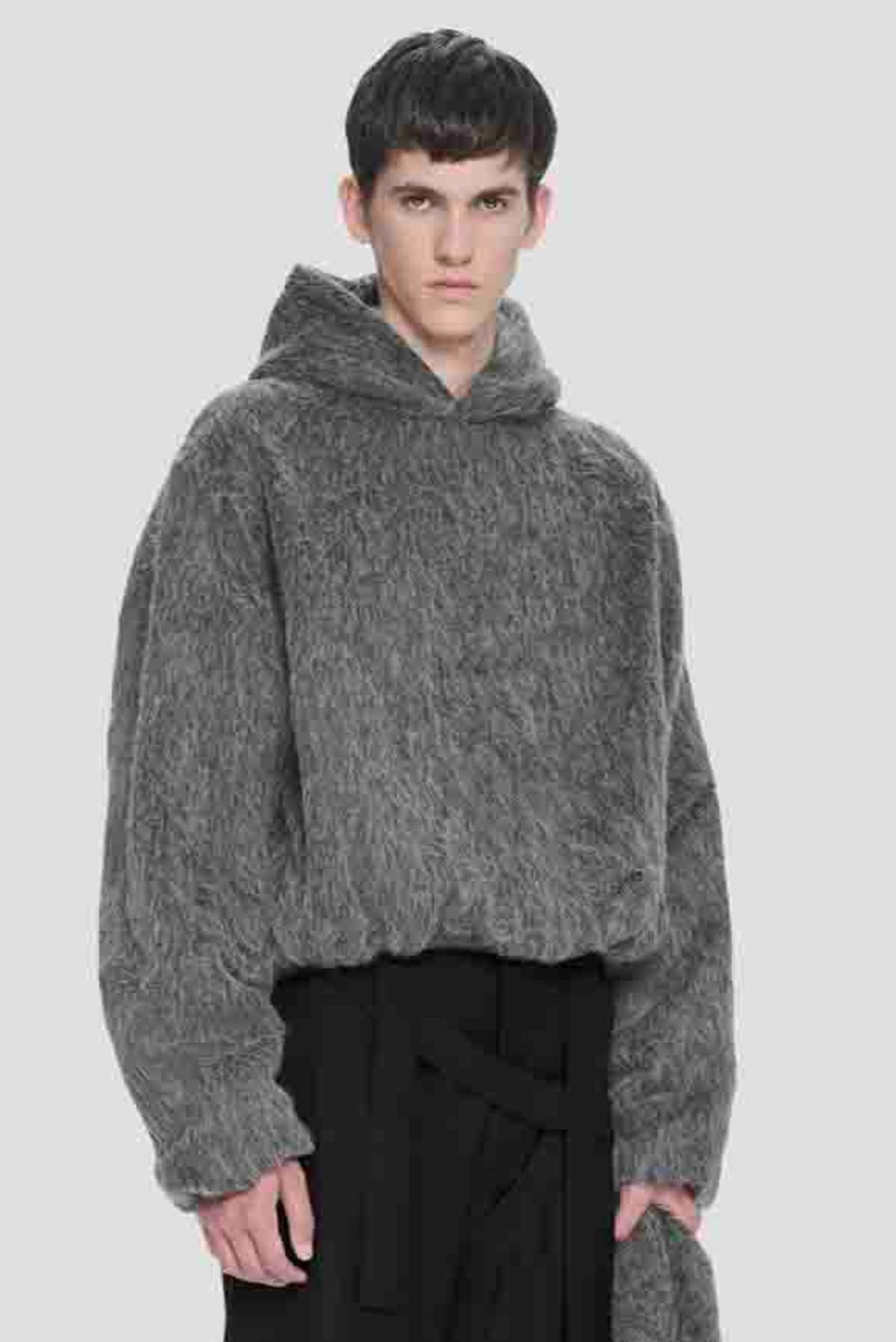 【HELIOT EMIL】 Pantheon フーディ Heliot Emil Pantheon Alpaca Hoodie - Black Grey | Garmentory