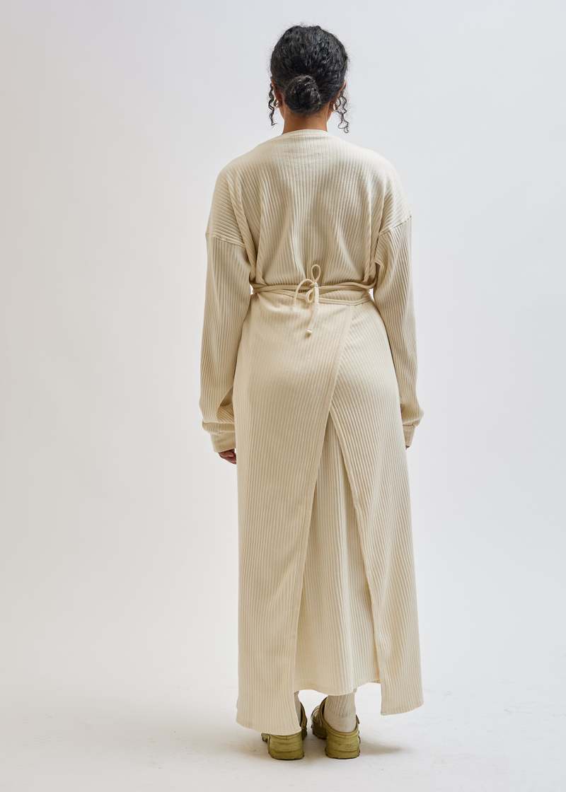 【関税込み】Baserange ベージュ Shaw マキシドレス Baserange Shaw LS Kaftan - Cream | Garmentory