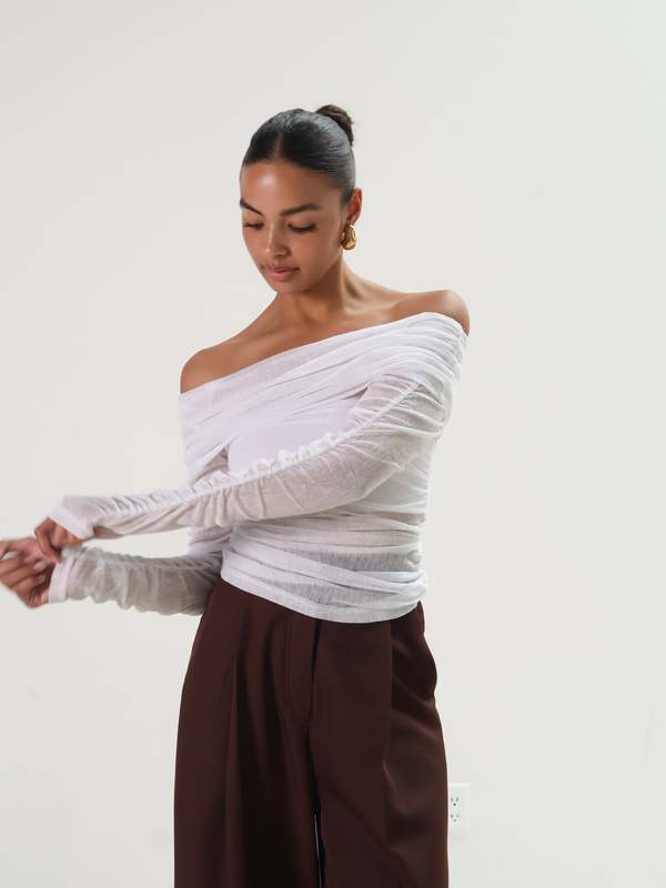 Sovere Rise Mesh Off the Shoulder Top
