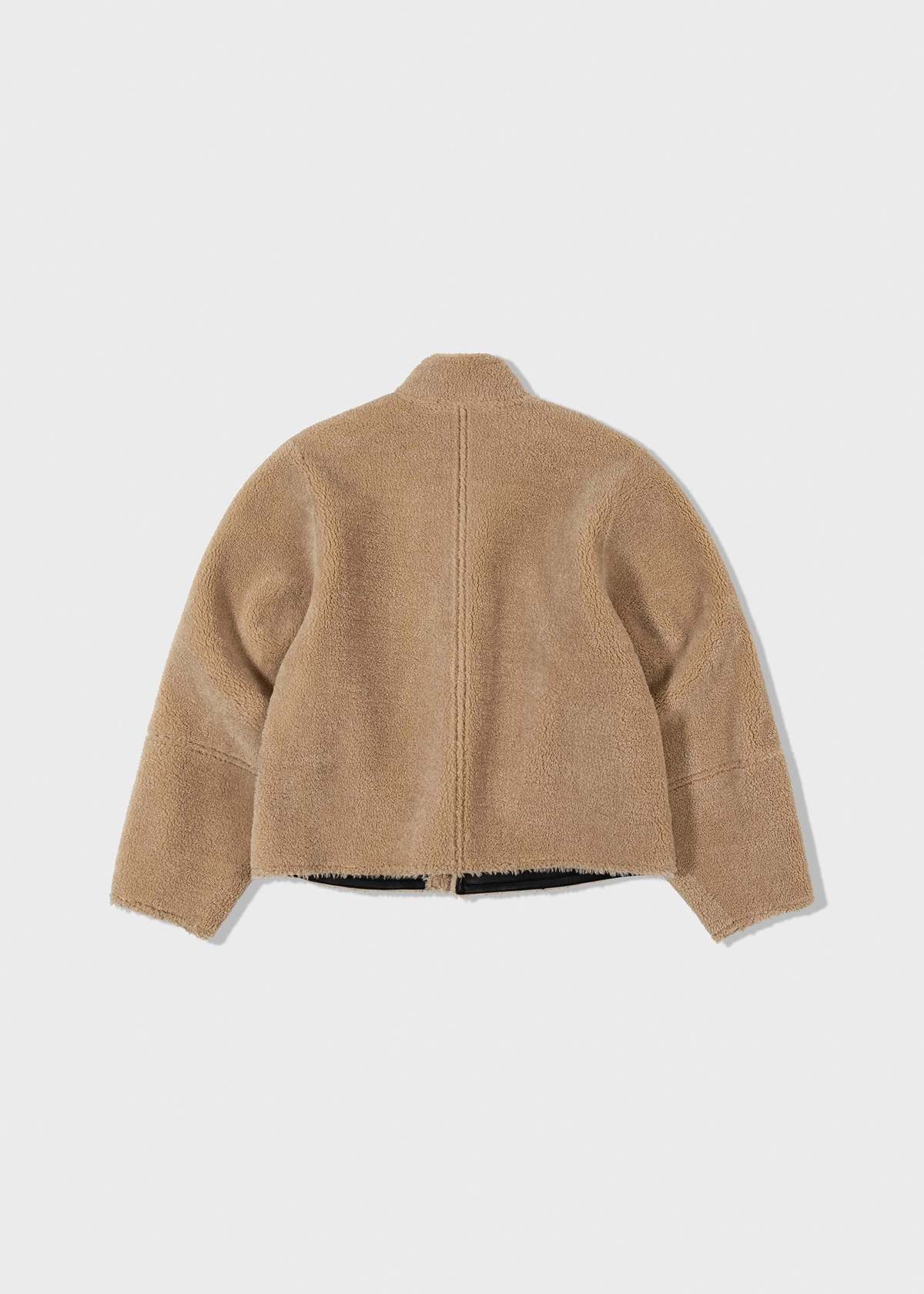 コート LOW CLASSIC : 24FW / SHORT SHEARLING REVERSIBLE COAT 251416_IMG_0787_Reduced.jpg?v=