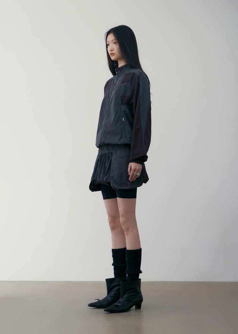 [LOW CLASSIC] /☆LAYERED REVERSIBLE MINI SKIRT/BLUE CHARCOAL LOW CLASSIC Mini Bubble Skirt - Charcoal | Garmentory