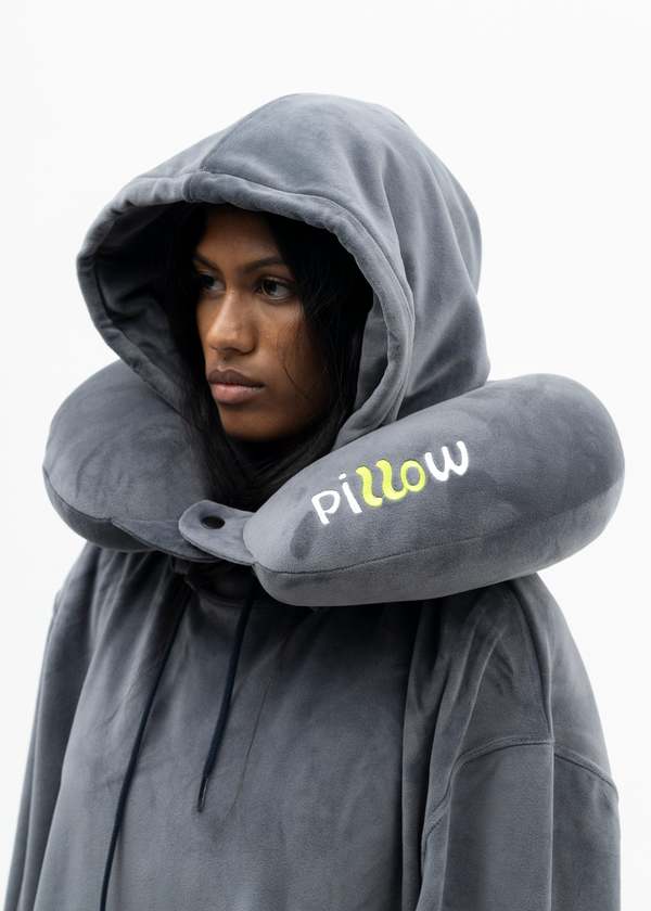 d*3様 doublet neck pillow フーディ Doublet Neck Pillow Hoodie - Navy | Garmentory